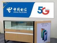 以手机展示机的使用体验为主题（发现手机展示机的优势与不足，提升手机使用体验）