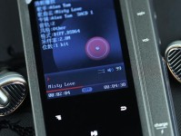 以兴戈新铜雀音质如何？（探索顶尖音质，铜雀新维度）