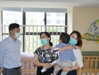 李铭致（一个普通人如何通过努力和机遇成就非凡）
