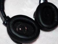 索尼ZX2重低音震撼体验（重低音的极致表现与索尼ZX2音乐播放器）