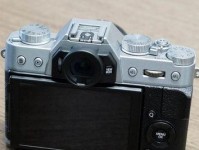 富士X100F相机评测——纯净摄影之美（揭秘富士X100F相机的强大功能与出色性能）