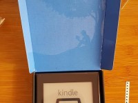 用Kindle送人，如何让阅读变得更便捷？（一份精心准备的礼物，给亲朋好友带来乐趣与便利）