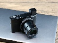 Sony黑卡M5评测（实力派手机相机，体验更多的摄影乐趣）