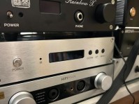 探索森海塞尔HD800耳机的音质和舒适度（解析HD800的独特之处，带你进入音乐的细节世界）